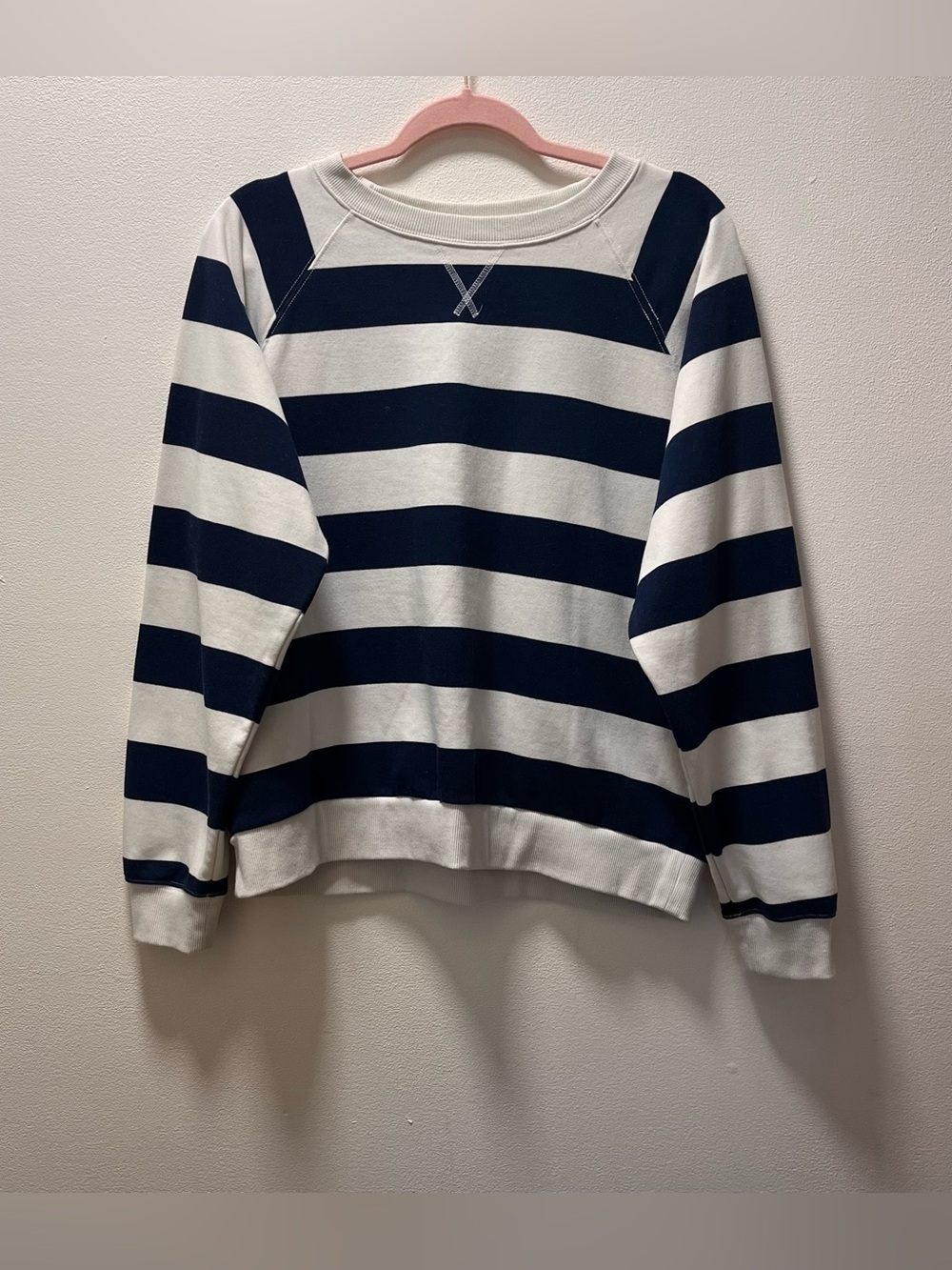 Lauren Conrad Coastal Grandma Inspired Navy & White Crewneck Pull on Shirt, Sz M